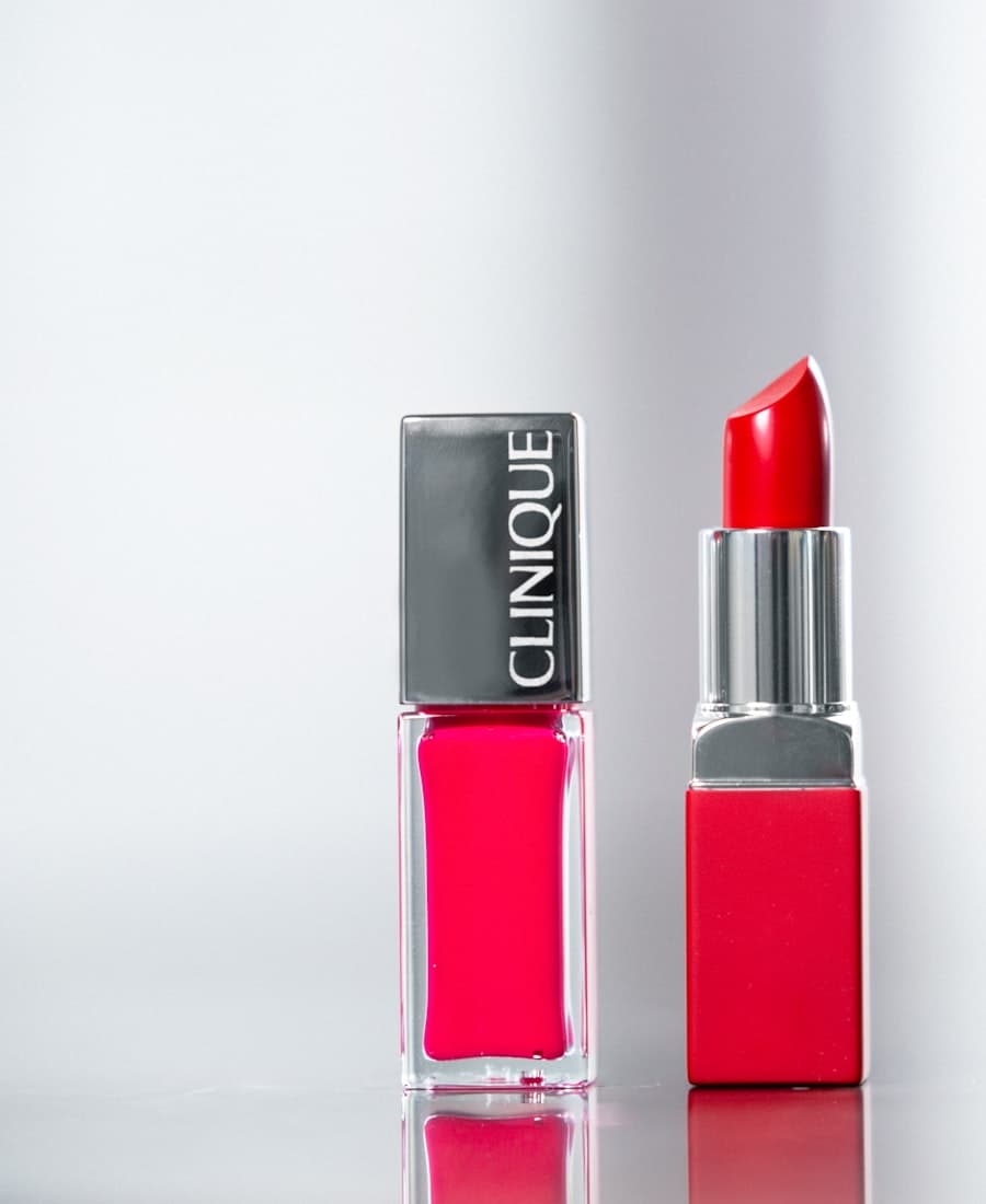 Уруулын будаг